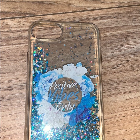 Phone cases - Picture 4 of 5